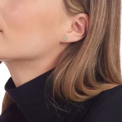 Sale 18K Gold Diamond Stud Earrings Gold