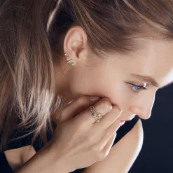 Store 18K Gold Triangle Diamond Stud Earrings Gold