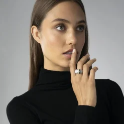 Clearance Three Station Ceramic Caviar Diamond Ring Silver