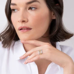 Store Two-Tone Caviar Link Ring Two-Tone